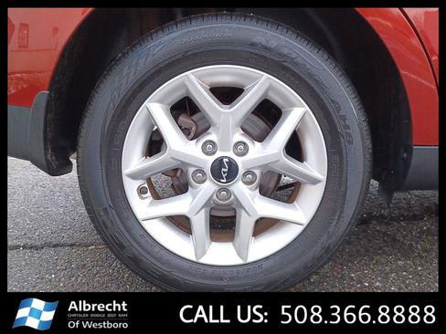 Used 2023 Kia Soul LX w/ LX Technology Package image 26