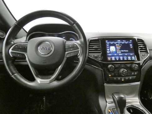 Used 2021 Jeep Grand Cherokee Limited AWD/4WD image 12