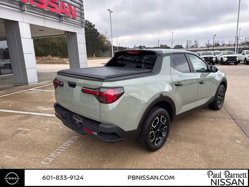 Used 2023 Hyundai Santa Cruz SEL image 13