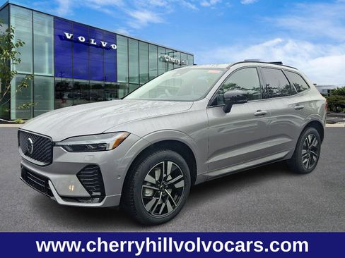 New 2026 Volvo XC60 B5 Plus w/ Protection Package Premier image 3