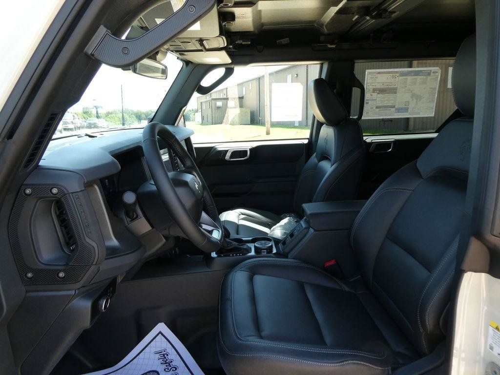 New 2026 Ford Bronco Big Bend w/ Black Diamond Package AWD/4WD image 17
