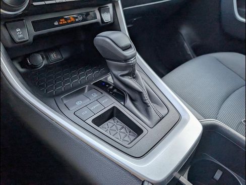 Used 2025 Toyota RAV4 LE image 19