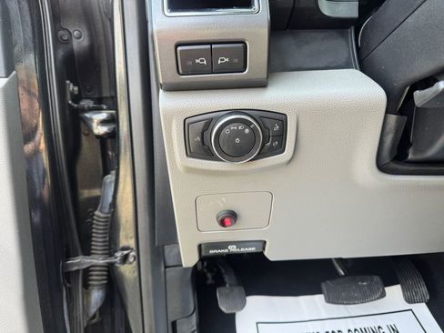 Used 2019 Ford F250 XLT image 38