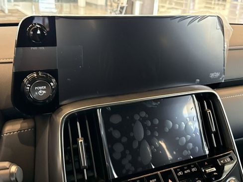 New 2026 Lexus LX 700h F Sport AWD/4WD image 14