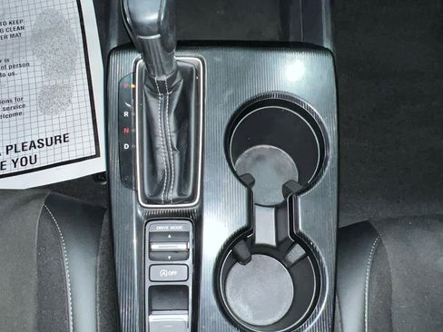 Used 2023 Honda Civic Sport image 28