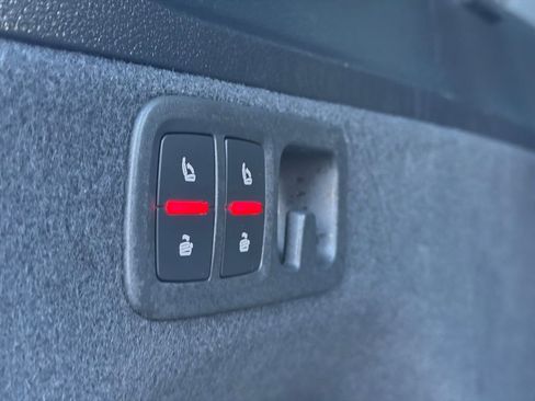 Used 2025 Audi Q7 3.0T Premium Plus image 10