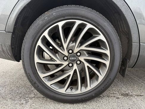 Used 2019 Lincoln Nautilus Reserve w/ Cargo Utility Package image 24