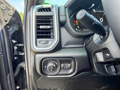 New 2026 RAM 2500 Laramie w/ Night Edition AWD/4WD image 21