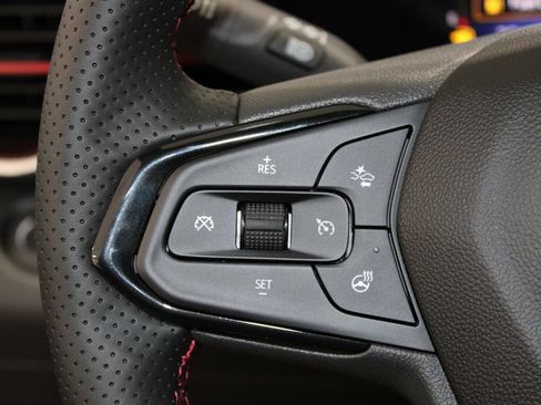 New 2026 Chevrolet Trax RS w/ Driver Confidence Package FWD image 32
