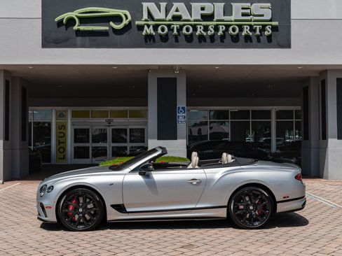 Used 2023 Bentley Continental GT Mulliner AWD/4WD image 33