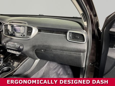 Used 2016 Kia Sorento EX FWD image 27