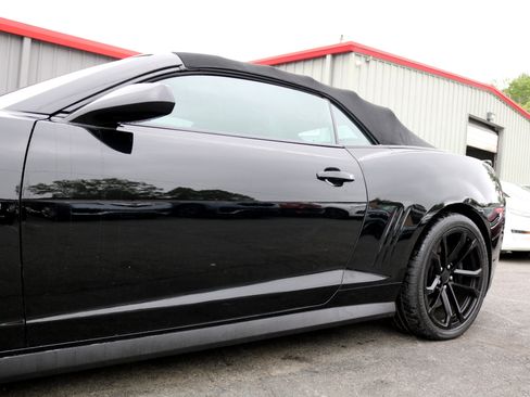Used 2014 Chevrolet Camaro ZL1 image 9