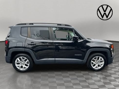 Used 2015 Jeep Renegade Latitude w/ Cold Weather Group image 2