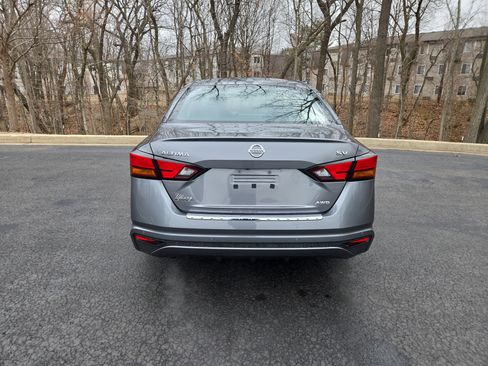 Used 2022 Nissan Altima 2.5 SV image 8