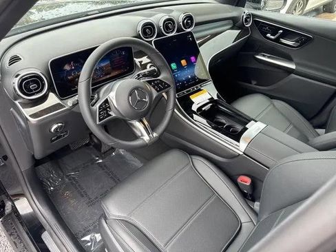 New 2025 Mercedes-Benz GLC 300 4MATIC image 11