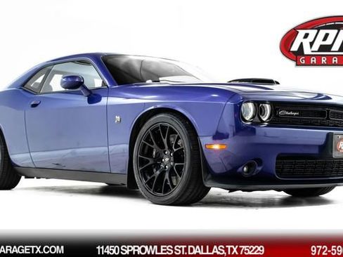 Used 2018 Dodge Challenger R/T Scat Pack image 1