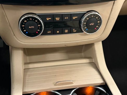 Used 2017 Mercedes-Benz GLS 450 4MATIC w/ Premium Package image 37