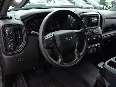 Used 2025 Chevrolet Silverado 1500 Custom Trail Boss w/ Dark Appearance Package AWD/4WD image 46