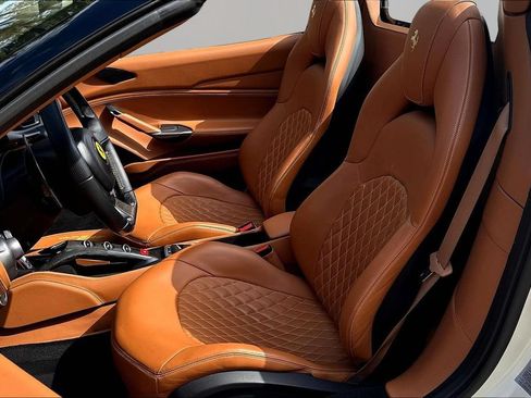 Used 2018 Ferrari 488 Spider RWD image 19