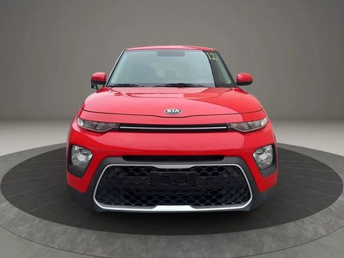 Used 2020 Kia Soul LX image 2