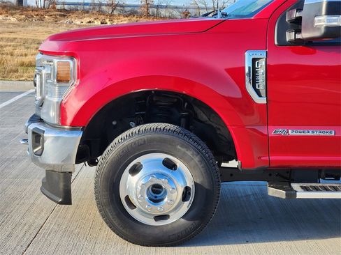 Used 2022 Ford F350 Lariat w/ Lariat Ultimate Package image 8