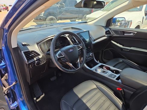 Used 2023 Ford Edge SEL w/ Convenience Package AWD/4WD image 10