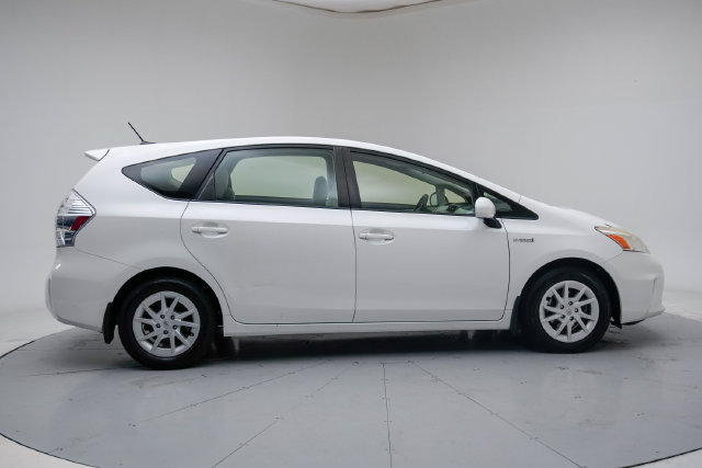 Used 2013 Toyota Prius V Three FWD image 6