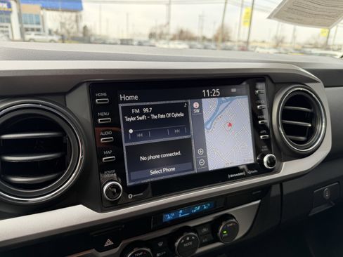 Used 2023 Toyota Tacoma SR5 image 21