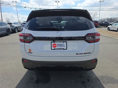 New 2026 Honda Pilot Black Edition image 5