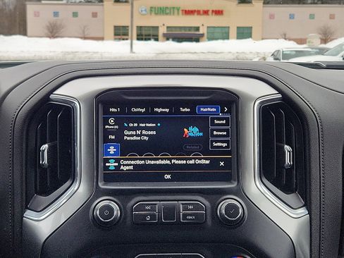 Used 2021 Chevrolet Silverado 2500 LTZ image 17