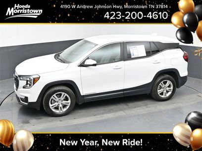 Used 2022 GMC Terrain SLE w/ LPO, Floor Liner Package