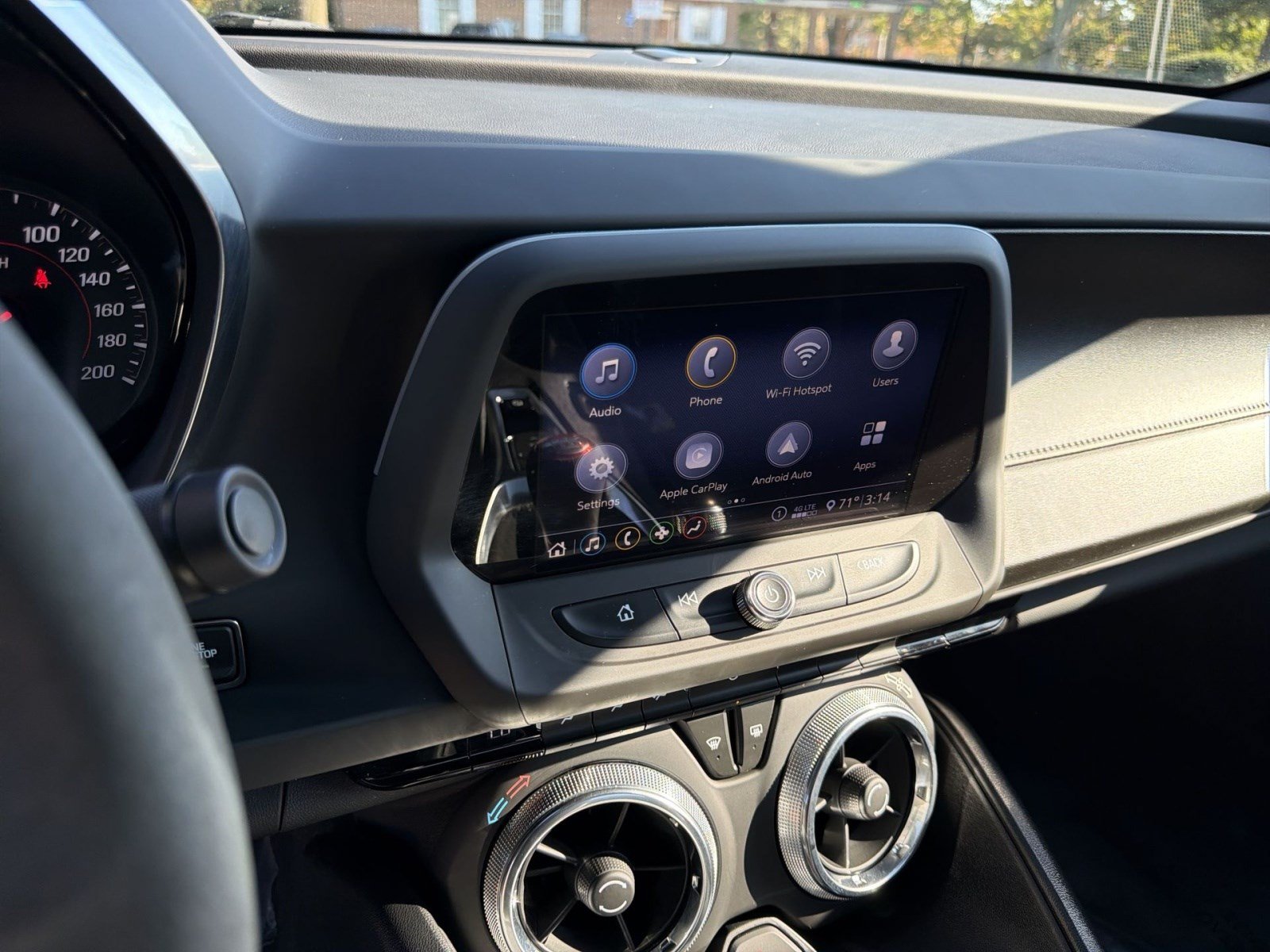 Used 2020 Chevrolet Camaro SS RWD image 18