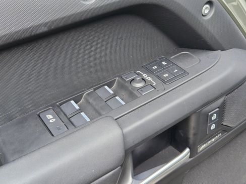 Used 2025 Land Rover Defender 110 S AWD/4WD image 11