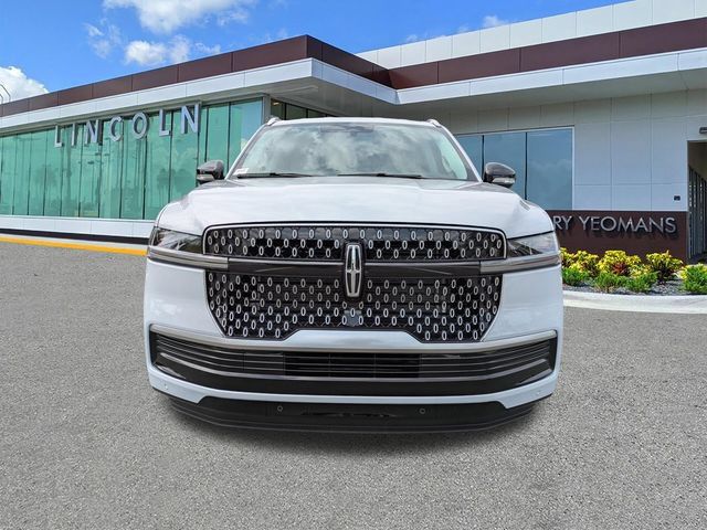 New 2026 Lincoln Navigator Premiere AWD/4WD image 9