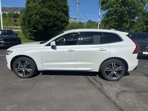 Used 2019 Volvo XC60 T6 Momentum w/ Premium Package AWD/4WD image 3