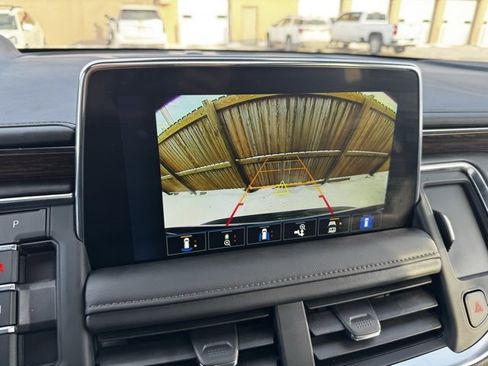 Certified 2023 Chevrolet Suburban High Country image 4