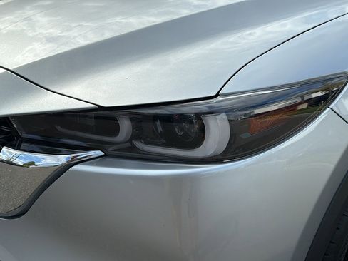 Certified 2022 MAZDA CX-5 AWD 2.5 S w/ Premium Plus Pkg image 9