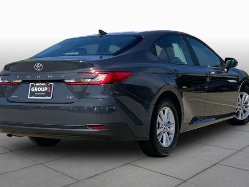 Used 2025 Toyota Camry LE FWD image 13