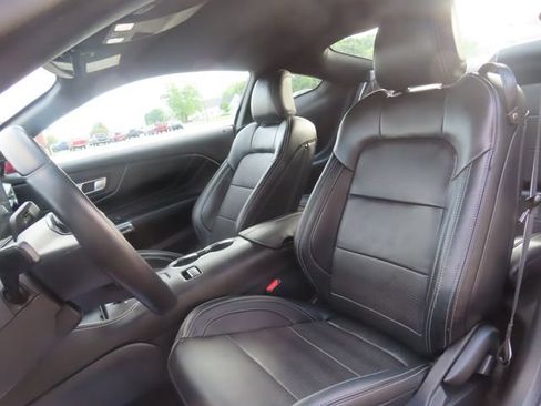 Used 2025 Ford Mustang Premium RWD image 19