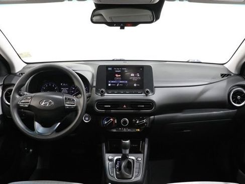 Used 2023 Hyundai Kona SEL AWD/4WD image 13