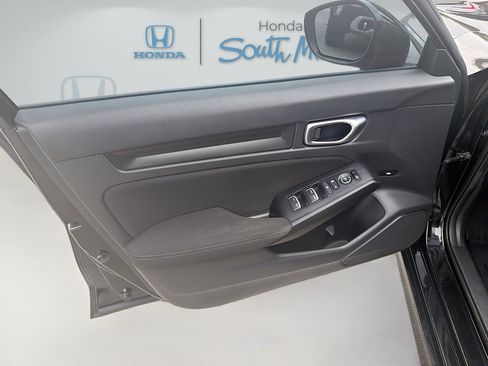 Certified 2022 Honda Civic Sport image 19
