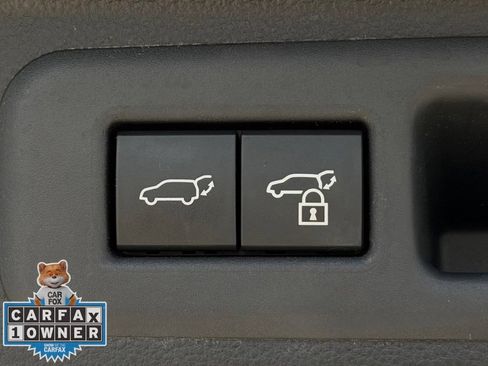 Used 2024 Toyota Sequoia Capstone AWD/4WD image 29