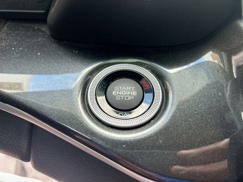 Used 2023 Jeep Grand Cherokee Altitude AWD/4WD image 20