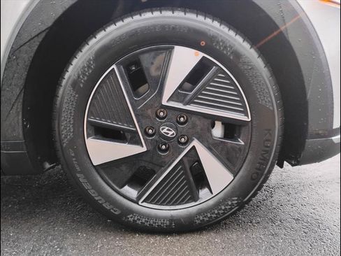 New 2026 Hyundai Ioniq 5 SE image 9