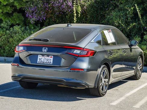 Used 2023 Honda Civic LX image 4