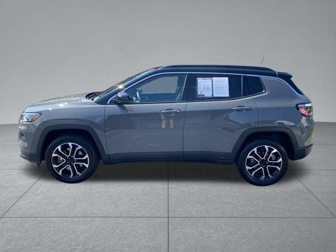 Used 2024 Jeep Compass Limited AWD/4WD image 4