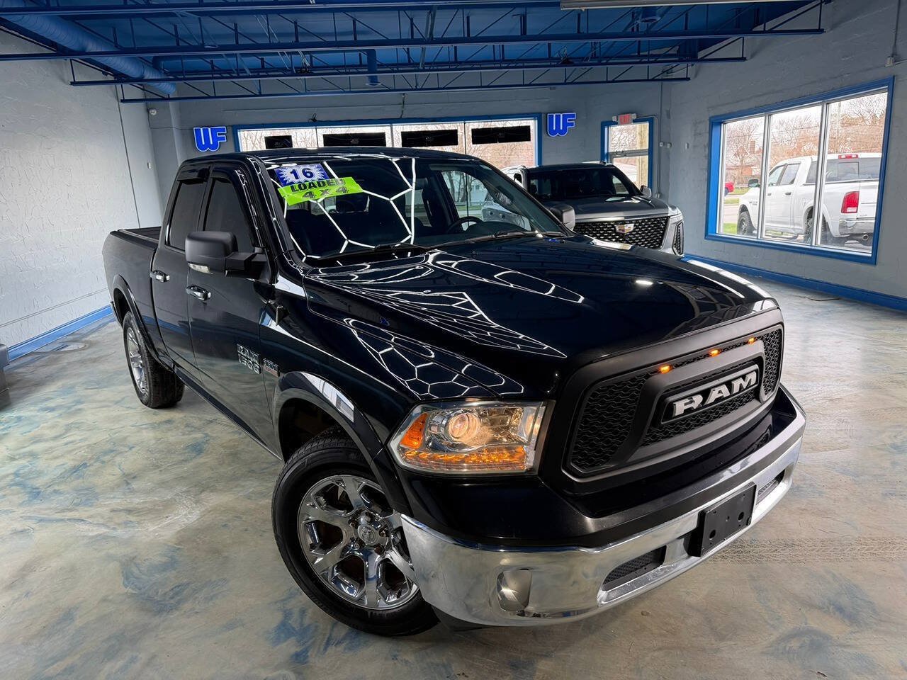 Used 2016 RAM 1500 Laramie AWD/4WD image 5