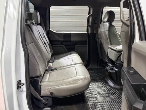 Used 2019 Ford F450 XL w/ Power Equipment Group image 24