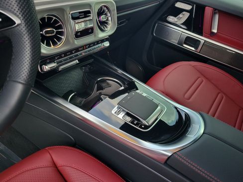 Certified 2025 Mercedes-Benz G 550 image 21