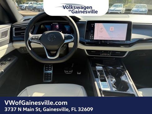 New 2026 Volkswagen Atlas Cross Sport SEL Premium R-Line image 10